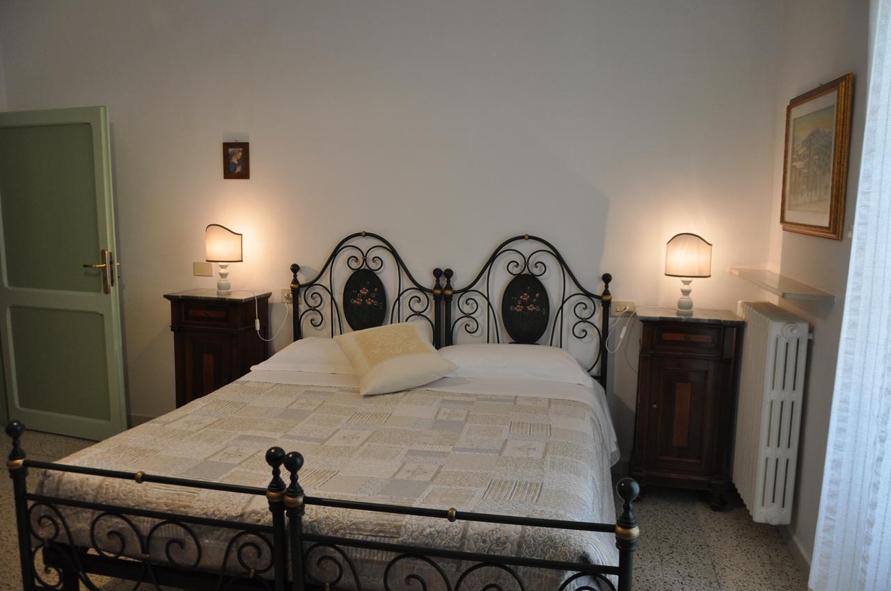 Agriturismo "Antico Frantoio" Foligno Exterior photo
